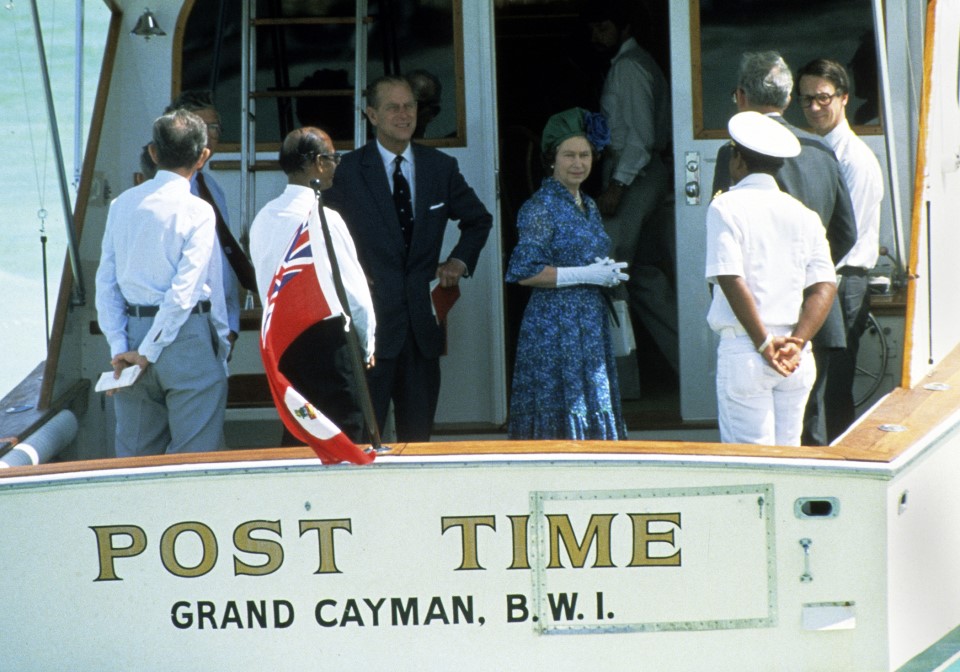 The Queen aboard Post Time